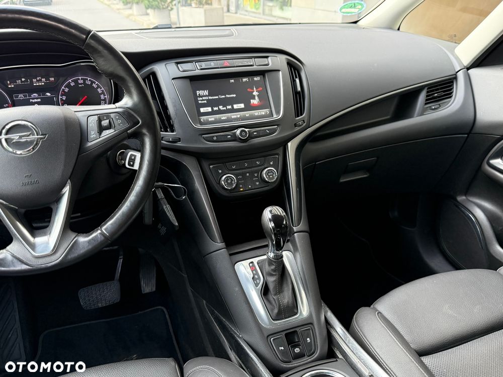 Opel Zafira - 26