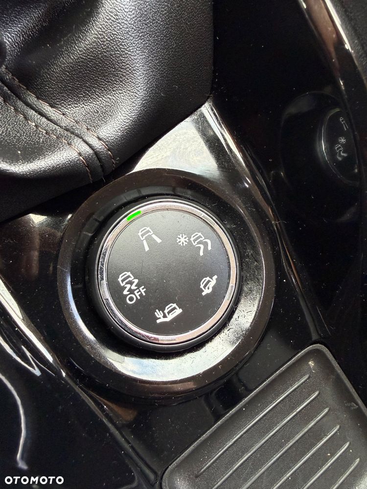 Peugeot 2008 e-HDi FAP 92 STOP & START Allure - 29