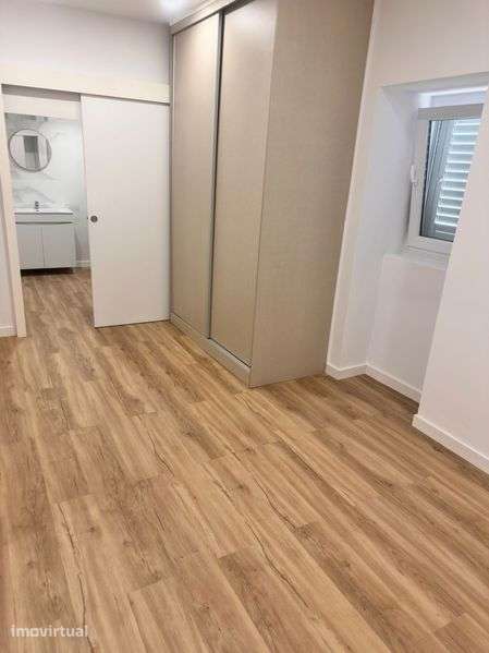 Casa Térrea Remodelada Valadares - Grande imagem: 3/10