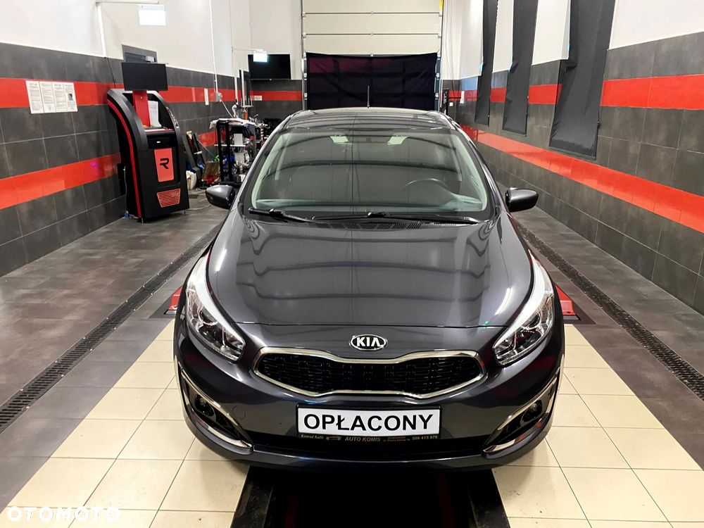 Kia Ceed 1.6 GDI Platinum Edition - 4