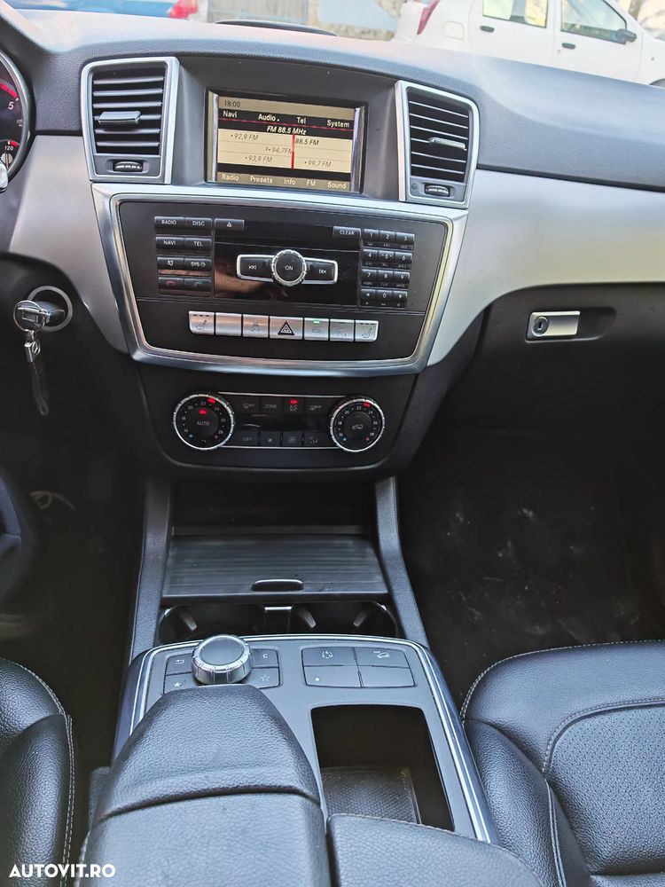 Mercedes-Benz ML - 6