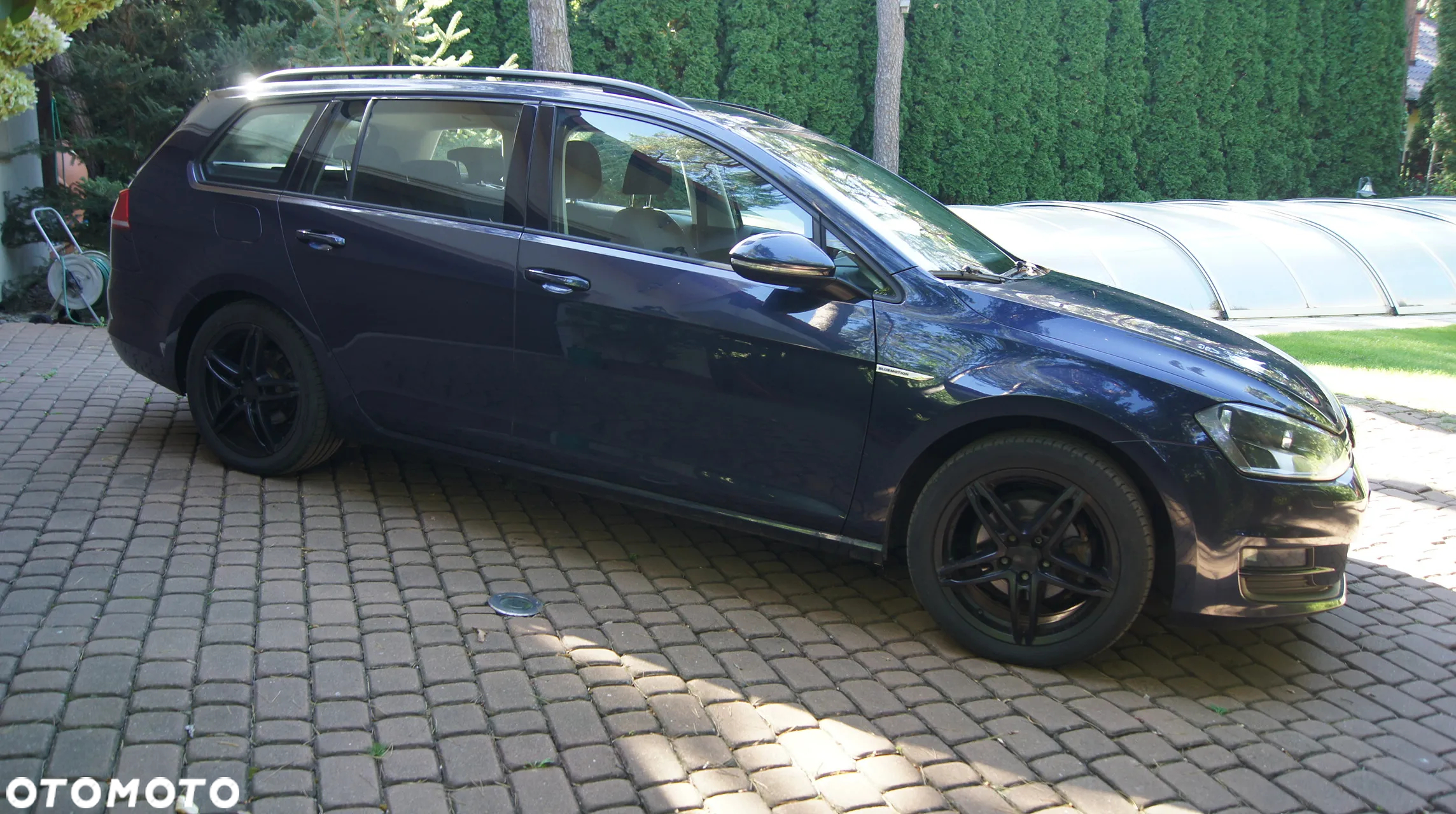 Volkswagen Golf 1.6 TDI BlueMotion Comfortline - 3