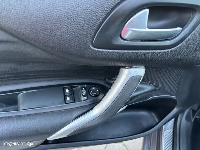 DS DS4 Crossback 1.6 BlueHDi So Chic - 16