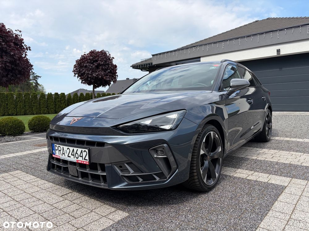 Cupra Leon 1.5 eTSI DSG - 1