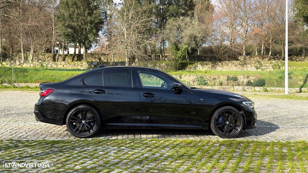 BMW 330 e Aut. M Sport - 16