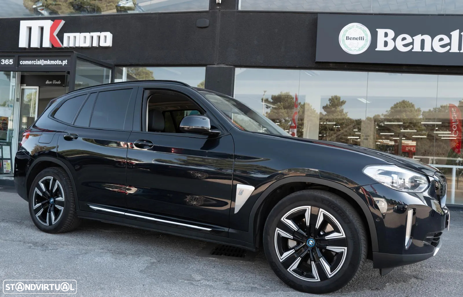 BMW iX3 Inspiring - 17