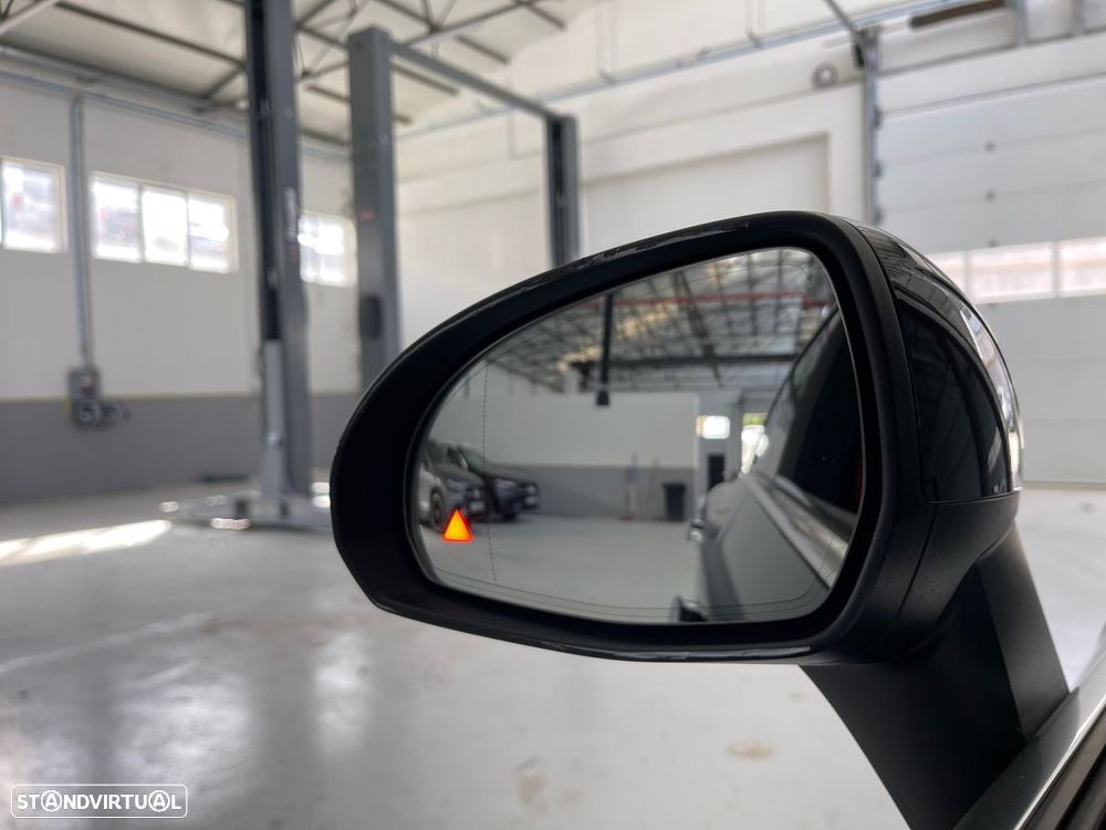 Mercedes-Benz EQE 350+ AMG Line - 17