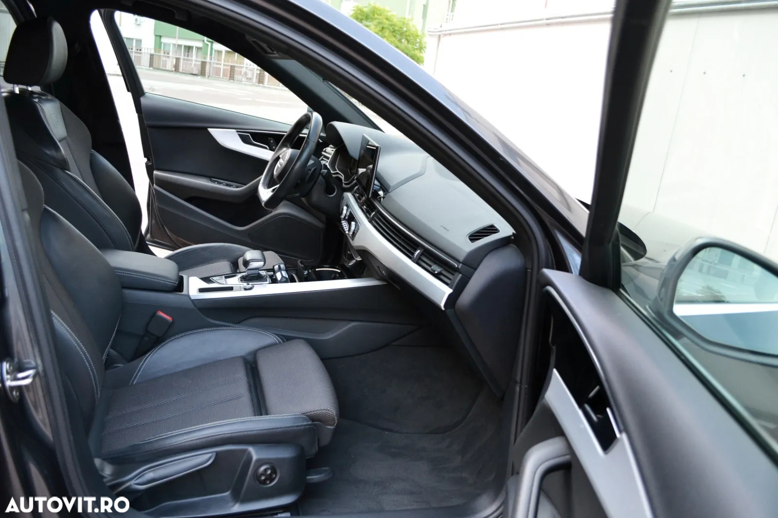 Audi A4 Avant 2.0 TDI S tronic sport - 26