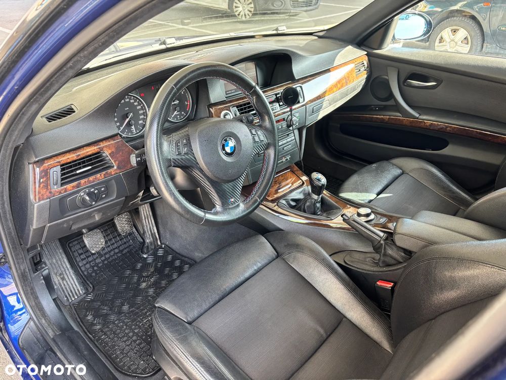 BMW Seria 3 318d - 8