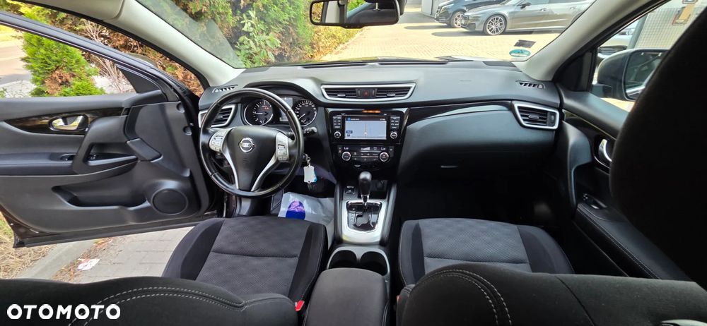 Nissan Qashqai 1.6 DCi Tekna Xtronic - 37