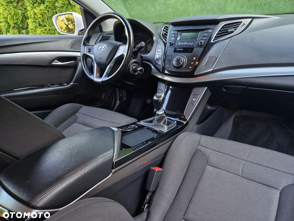 Hyundai i40 - 23