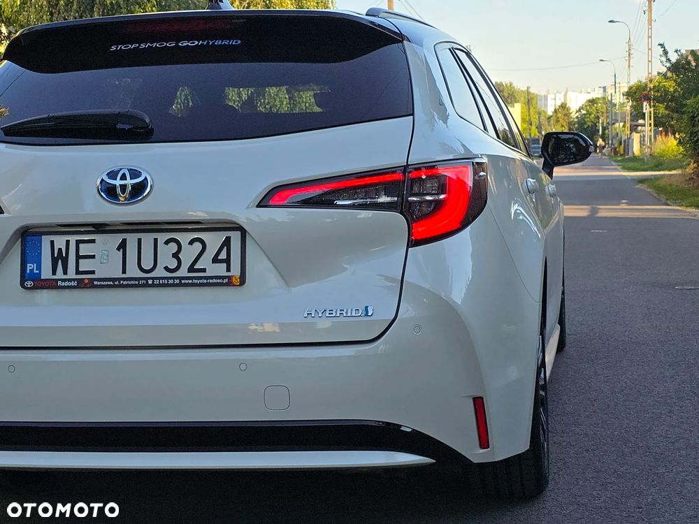 Toyota Corolla 1.8 Hybrid Executive - 10