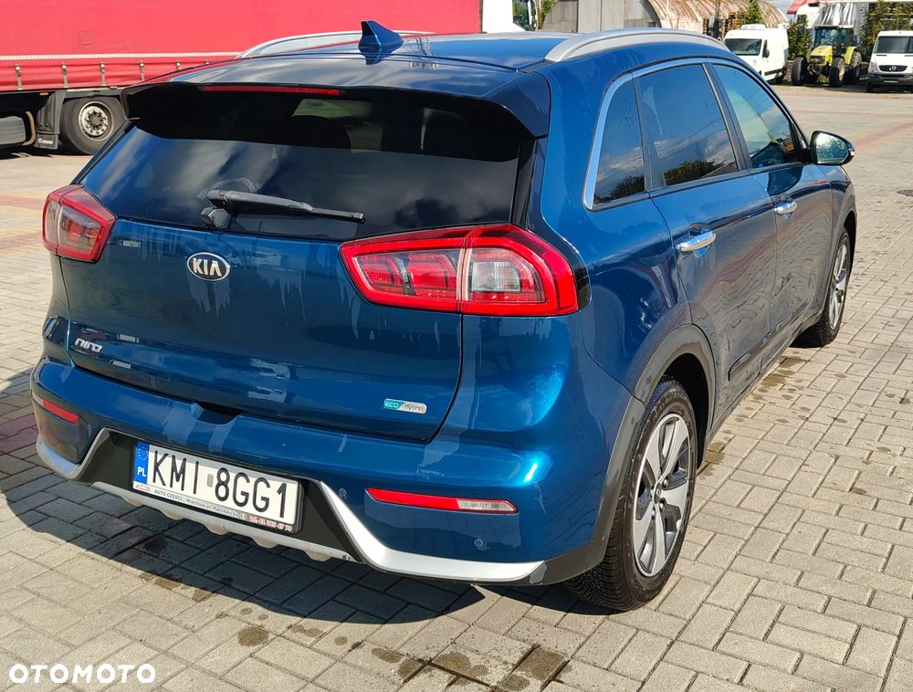 Kia Niro 1.6 GDI Hybrid L - 3