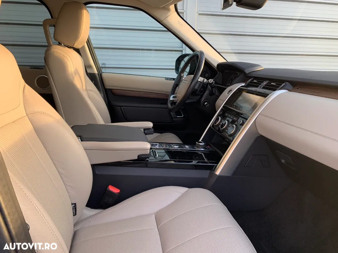 Land Rover Discovery 2.0 L SD4 - 10
