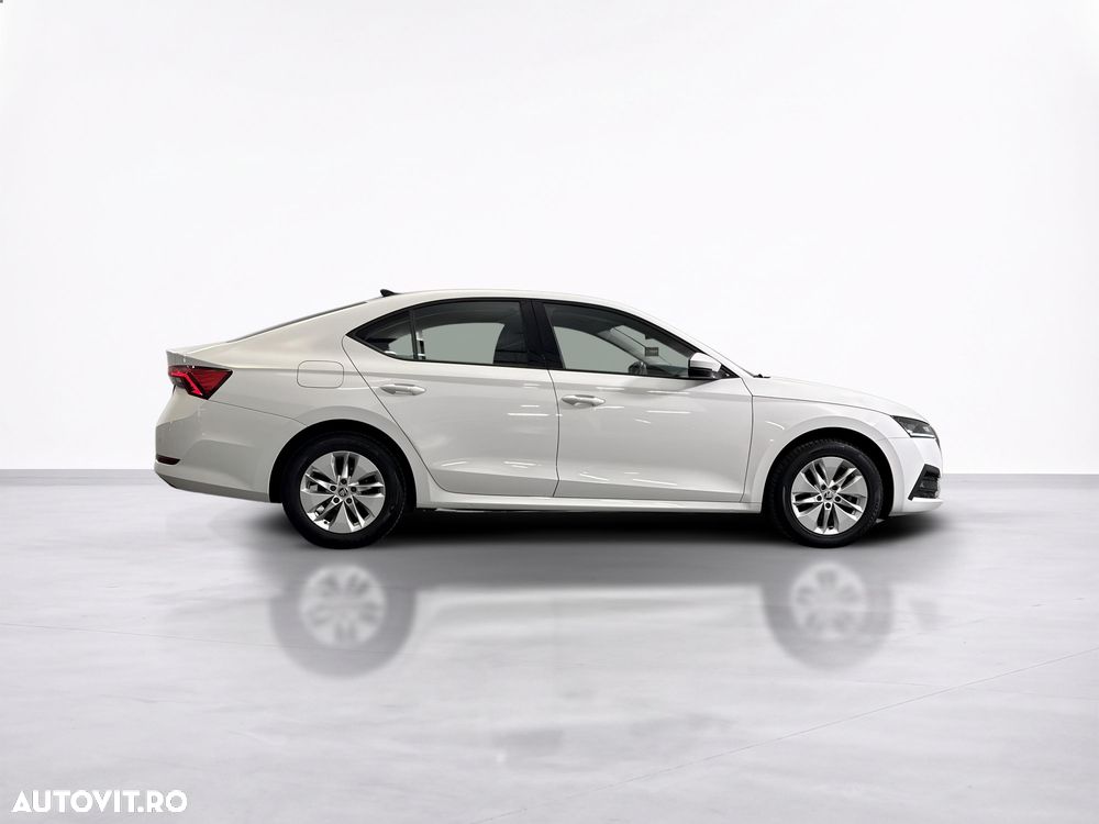 Skoda Octavia - 7