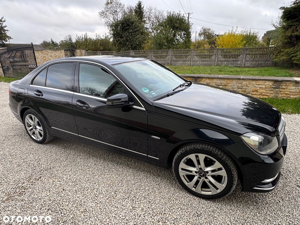 Mercedes-Benz C-Class 2012 photo 4