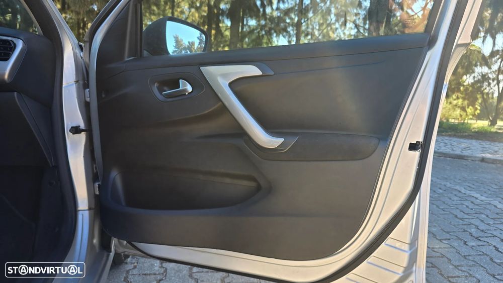 Citroën C-Elysée 1.6 HDi Exclusive - 35