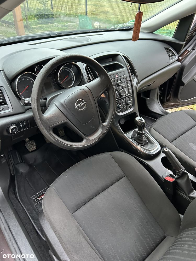 Opel Astra 1.4 Essentia - 8