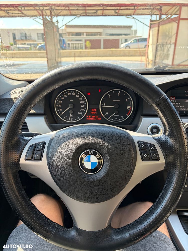 BMW Seria 3 320d - 1