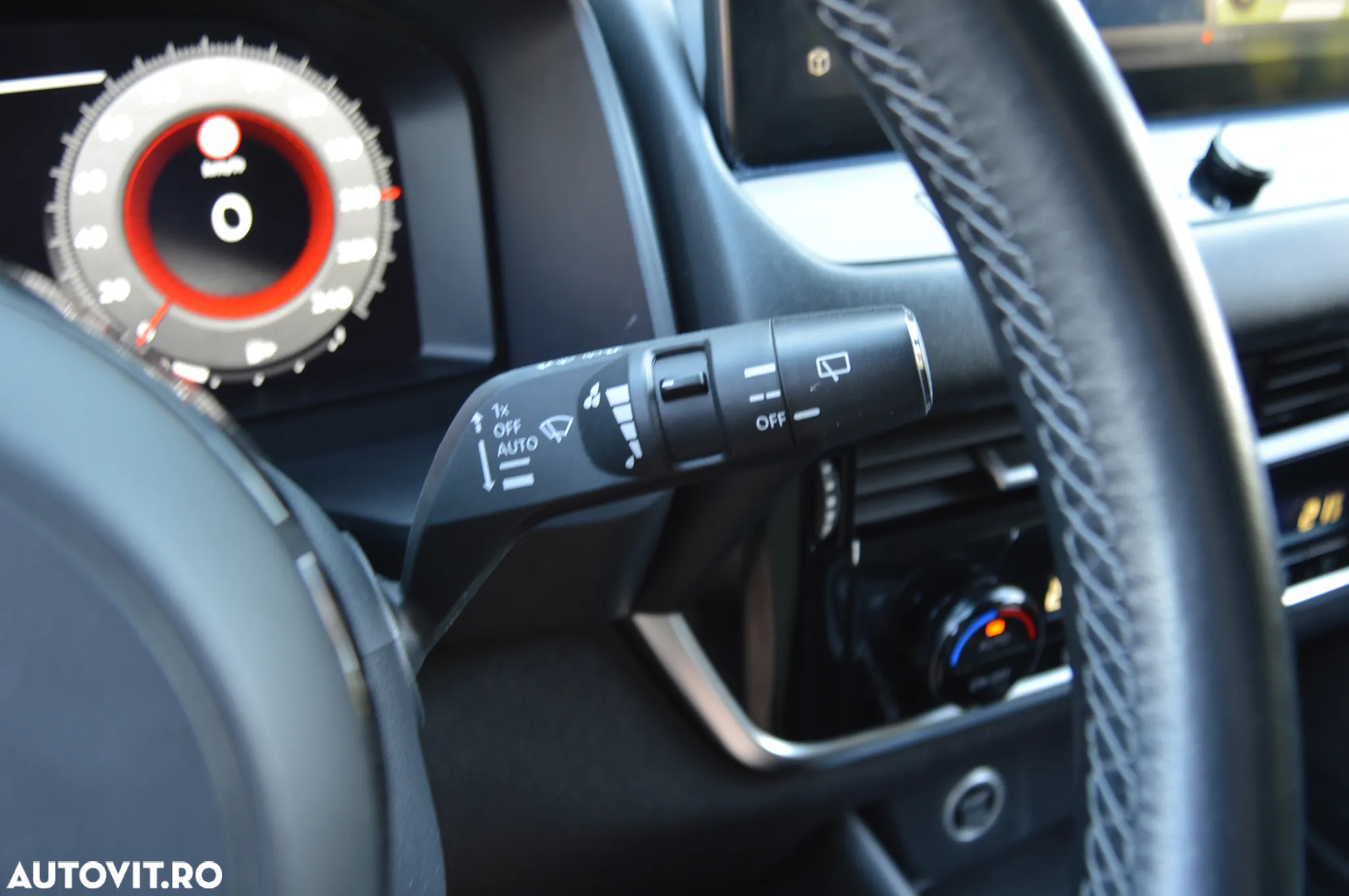 Nissan Qashqai 1.3 DIG-T MHEV Xtronic N-Connecta - 29