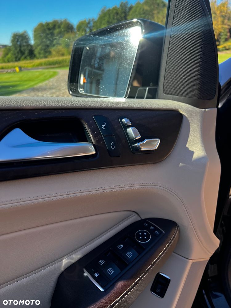 Mercedes-Benz GLE 350 d 4-Matic - 21