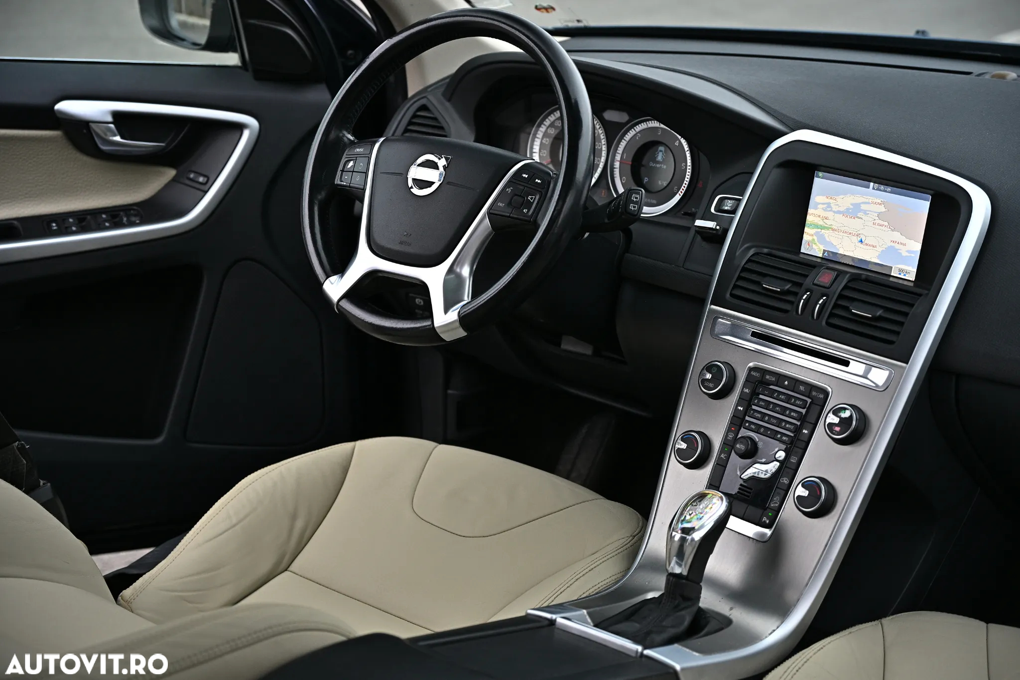 Volvo XC 60 2.4D AWD Aut. Summum - 16