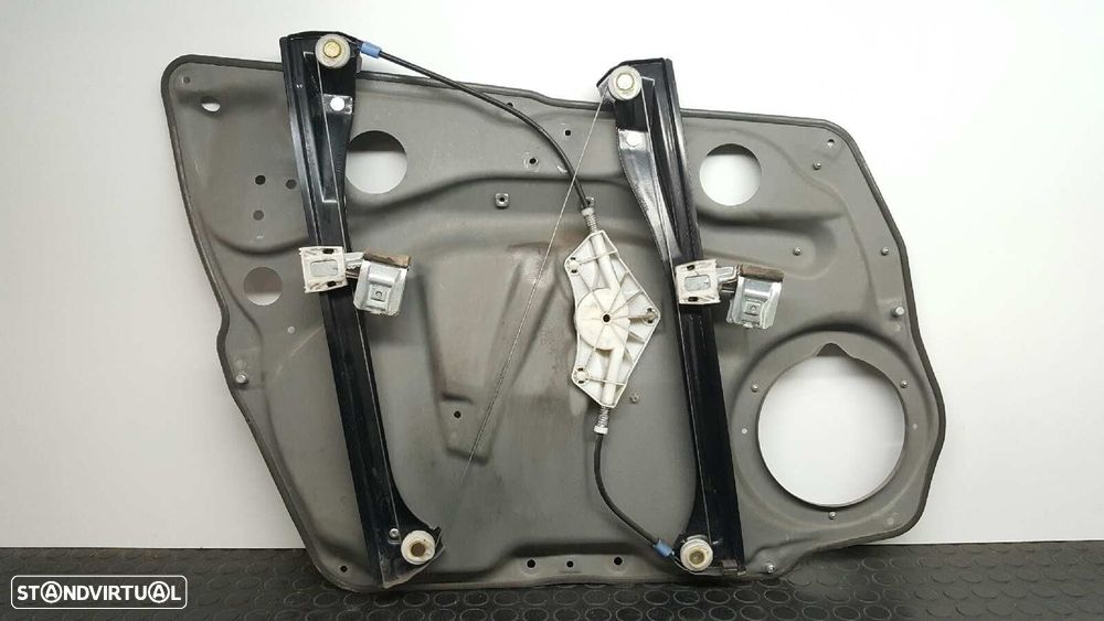 ELEVADOR FRENTE DIREITO MERCEDES CLASE B (W245) 200 CDI (245.208) - 2