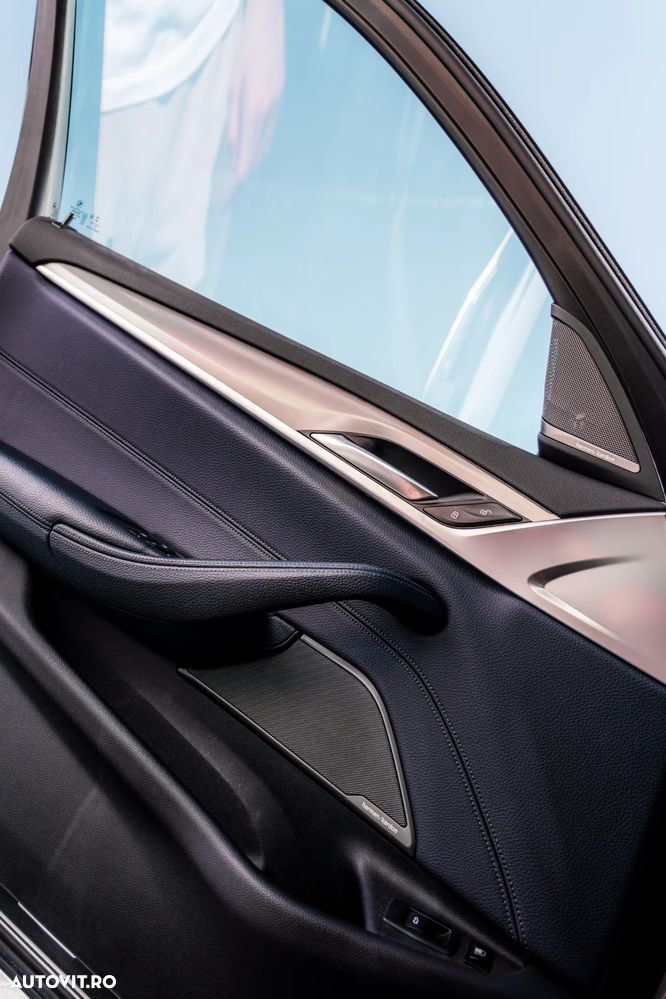 BMW Seria 5 - 11