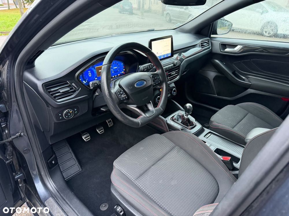 Ford Focus - 14