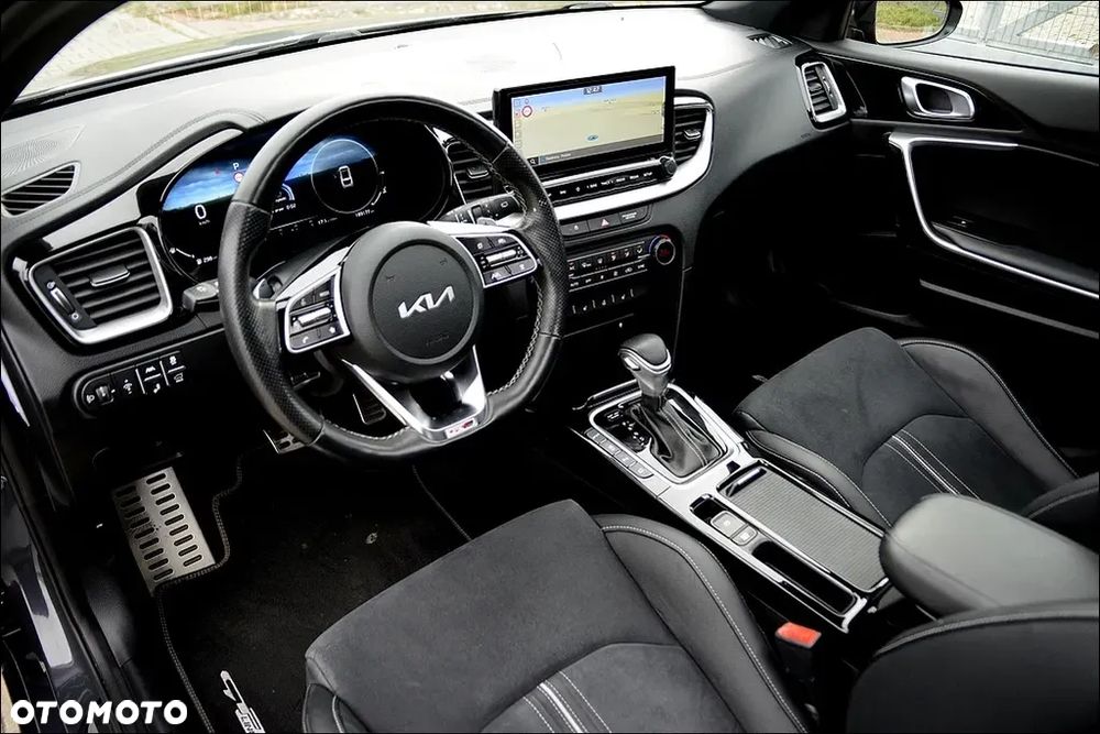 Kia ProCeed 1.5 T-GDI DCT7 OPF GT LINE - 20