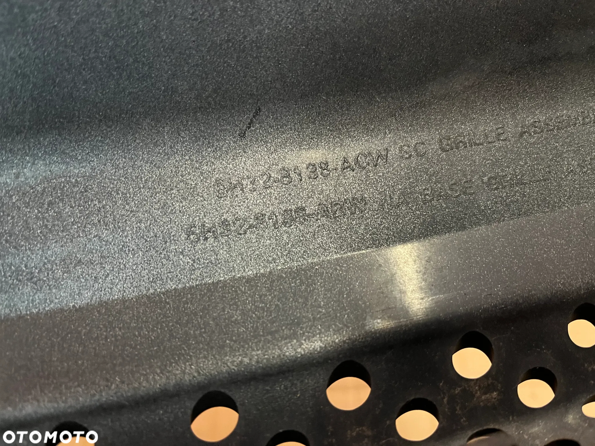 Grill atrapa chłodnicy 6H32-8138 Range Rover Sport L320 2005-2009 - 2