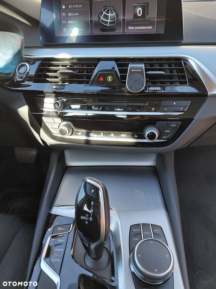 BMW Seria 5 - 9