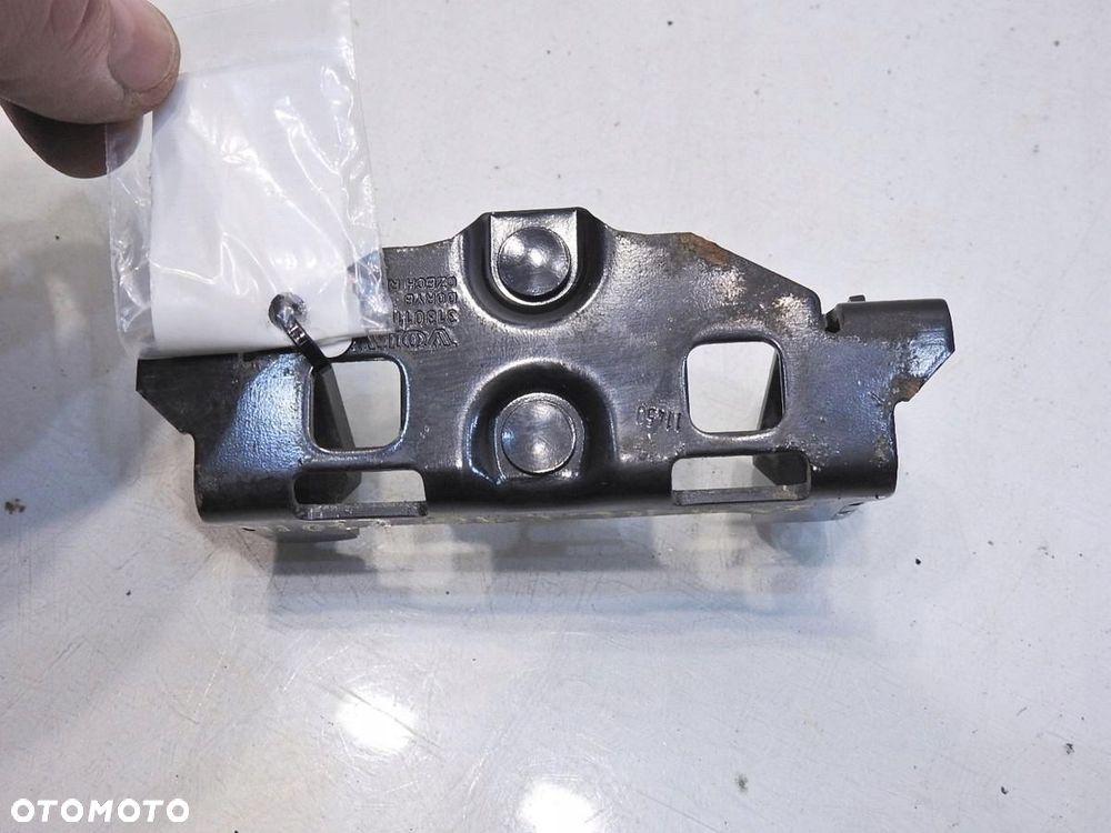 RYGIEL ZAMKA KLAPY VOLVO V70 III - 3