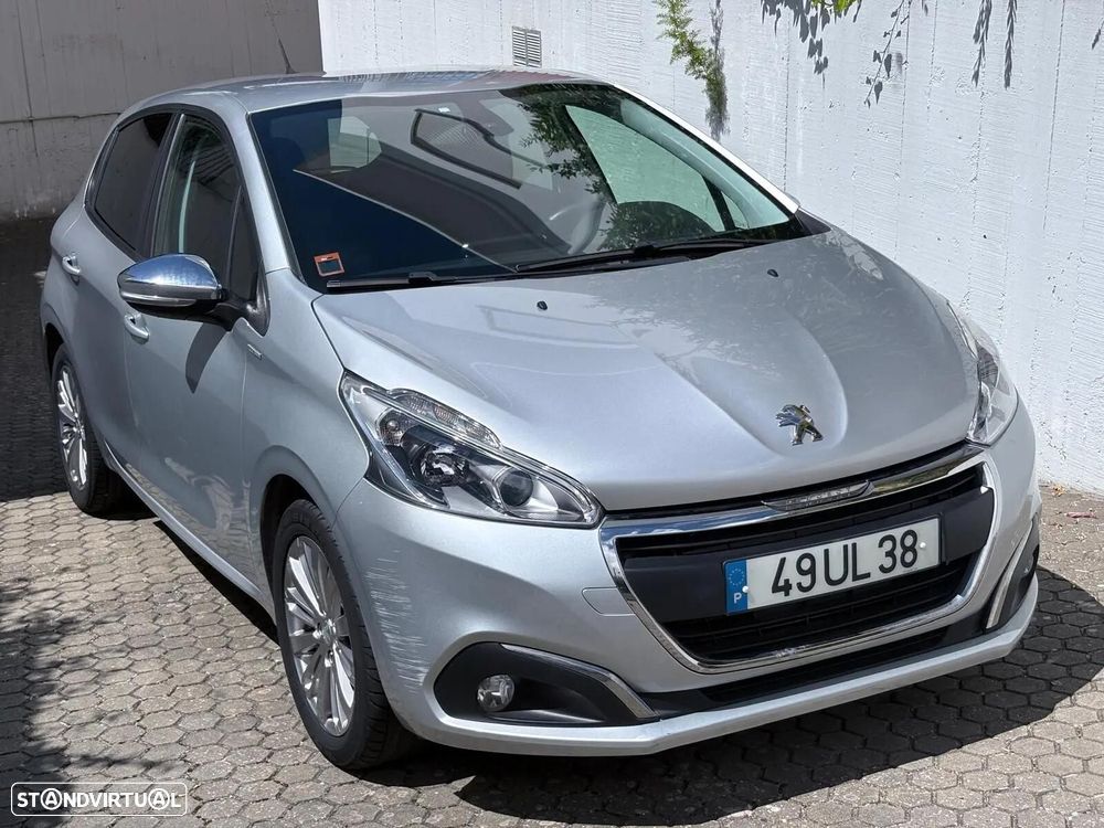Peugeot 208 1.6 BlueHDi Style - 3