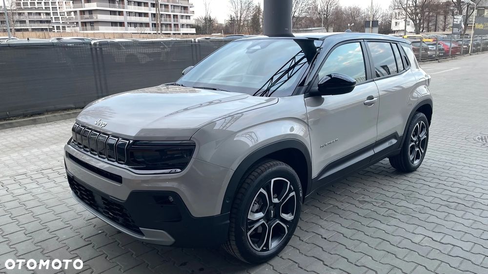 Jeep Avenger 1.2 T3 mHEV Summit FWD eDCT6