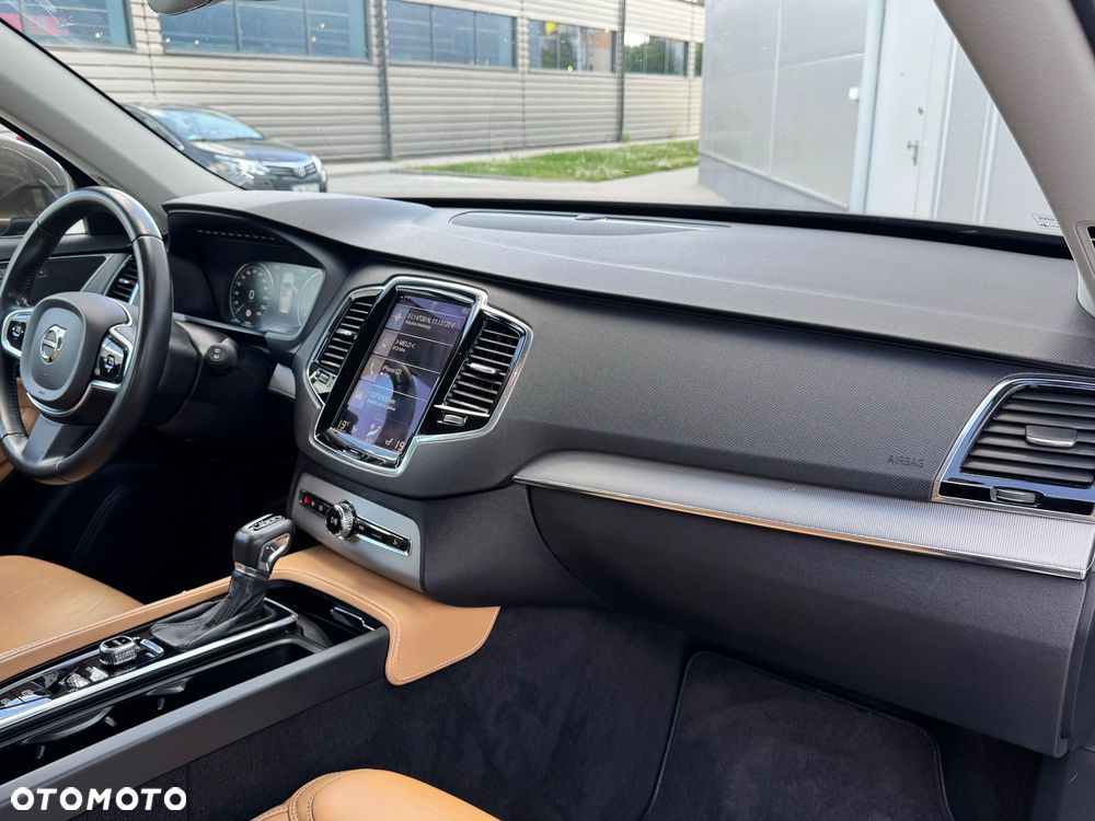 Volvo XC 90 D5 AWD Inscription - 21