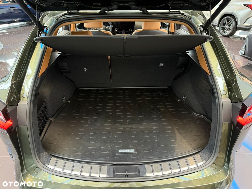 Lexus NX 450h+ Prestige AWD - 8