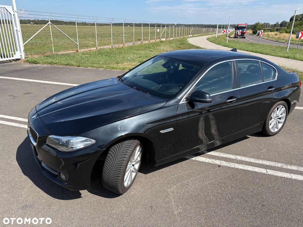 BMW Seria 5 535i xDrive Luxury Line - 14
