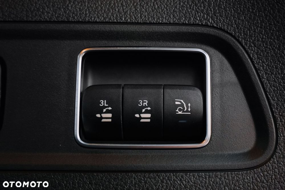 Mercedes-Benz GLS - 10
