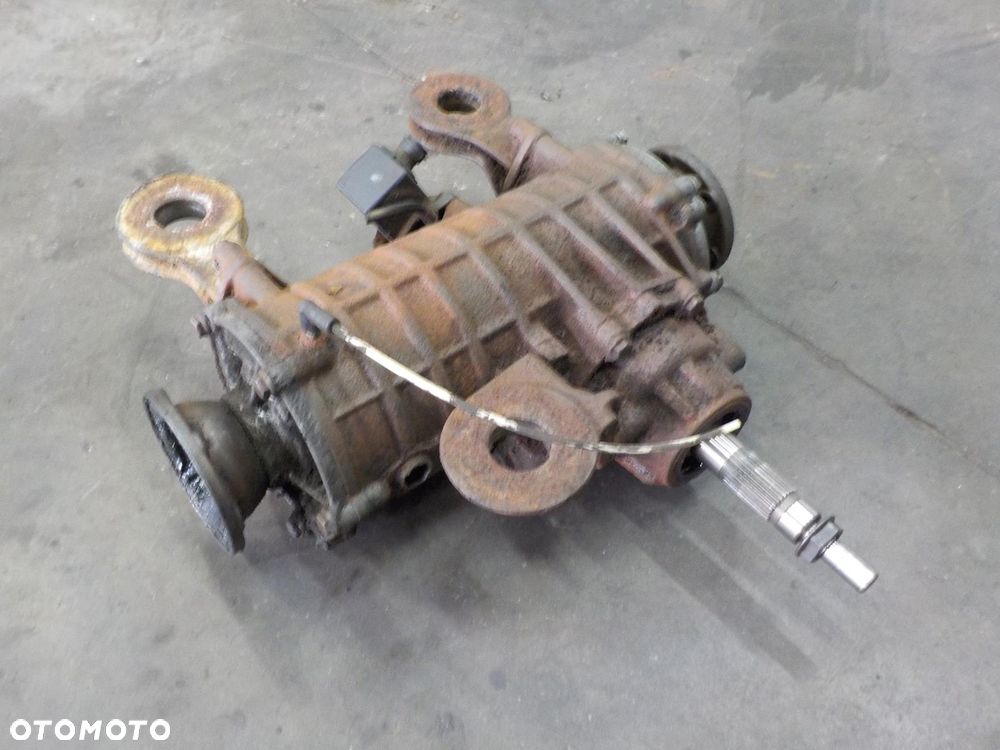 VW T4 2.4D 2.5E SYNCRO DYFER MOST TYLNY WOLNE KOŁO ABS - 3