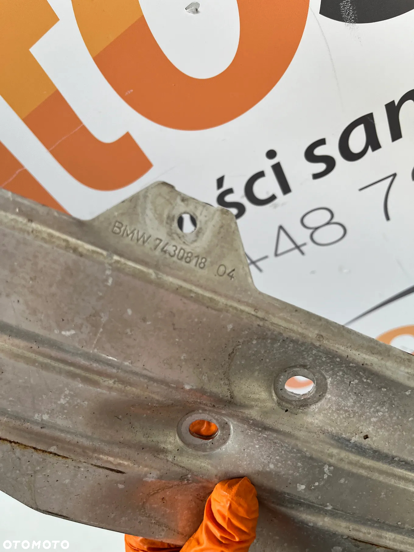 BMW X3  G01 G02 WSPORNIK BELKA ŁĄCZNIK TUNELU TYLNY 7430818 - 2