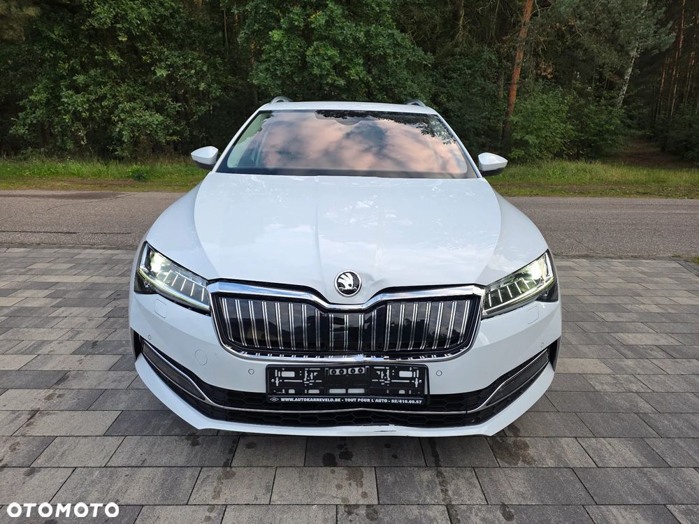 Skoda Superb 1.4 TSI DSG Sportline - 2