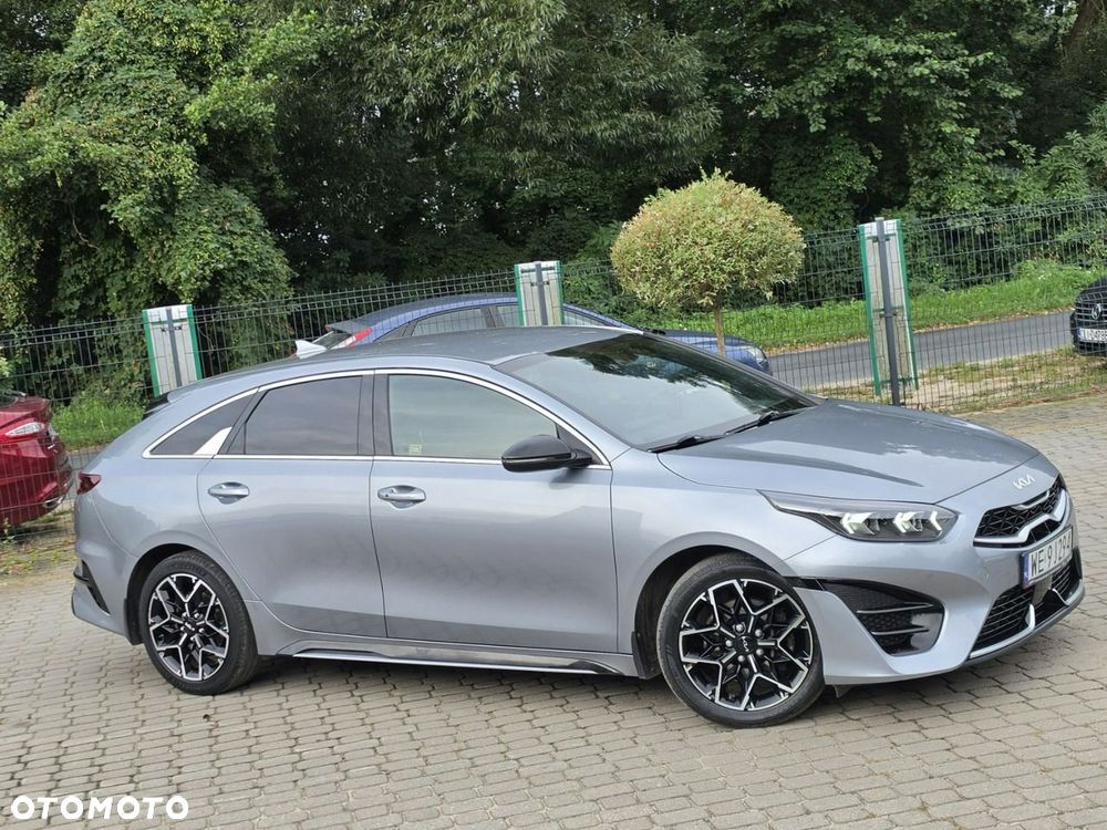 Kia ProCeed - 21