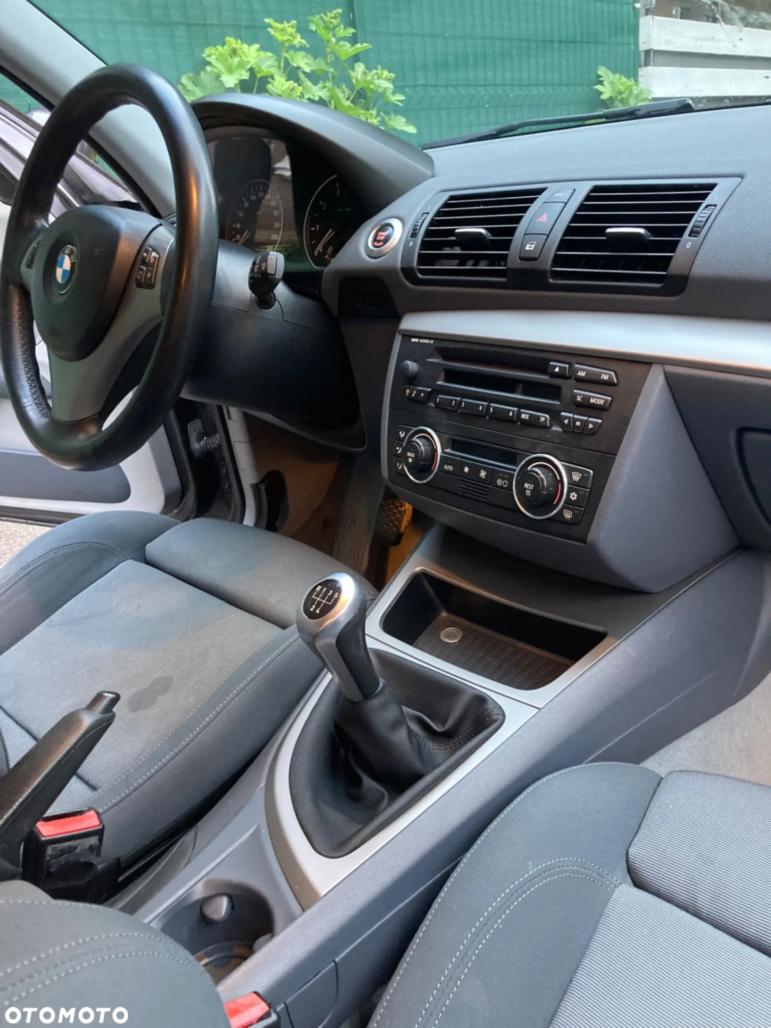 BMW Seria 1 116i - 17