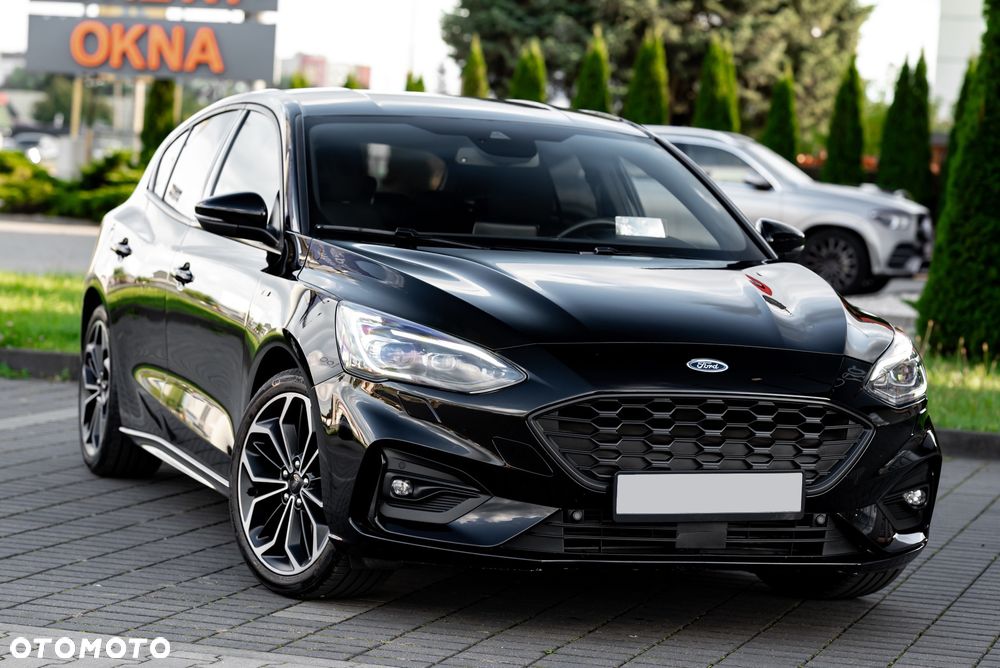 Ford Focus 1.0 EcoBoost ST-Line X - 2