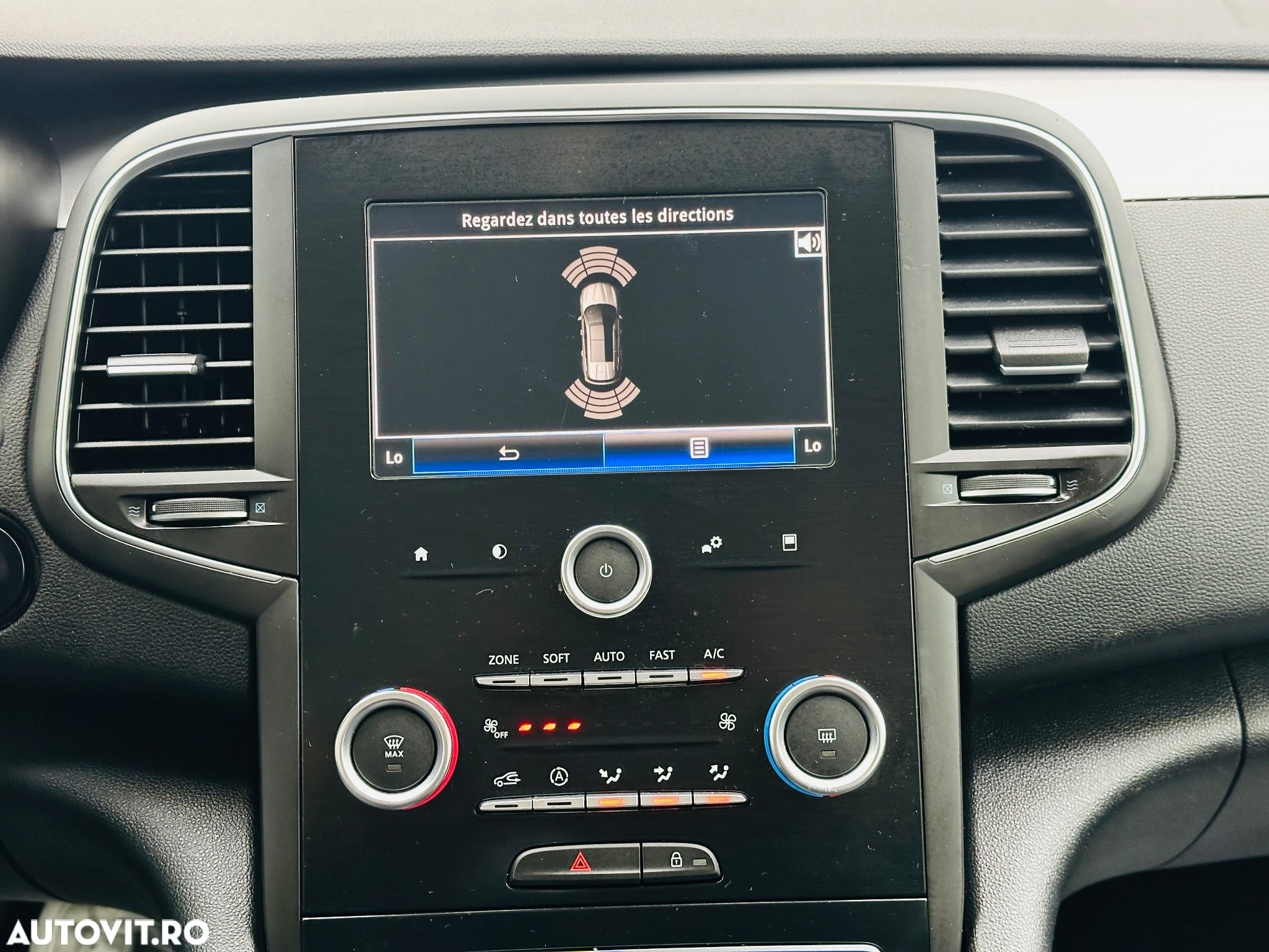 Renault Talisman Grandtour ENERGY dCi 110 LIFE - 28