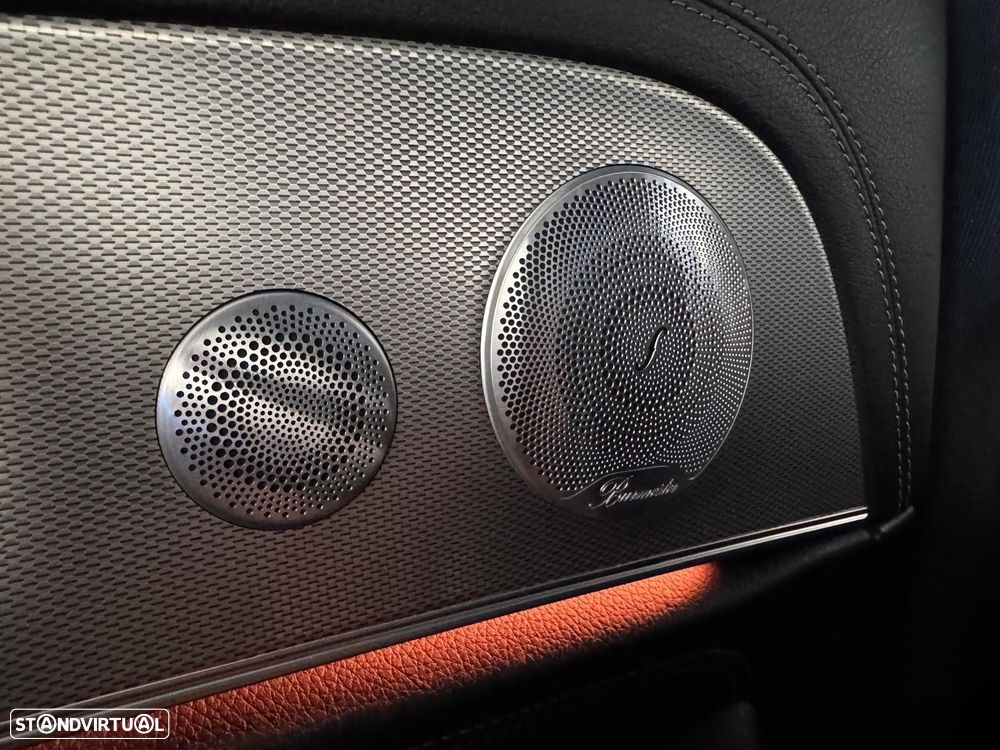 Mercedes-Benz E 300 de 4Matic 9G-TRONIC AMG Line - 16