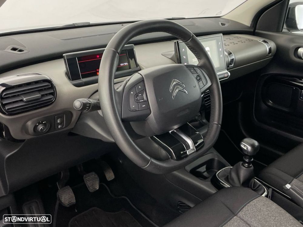 Citroën C4 Cactus 1.2 PureTech Shine - 16