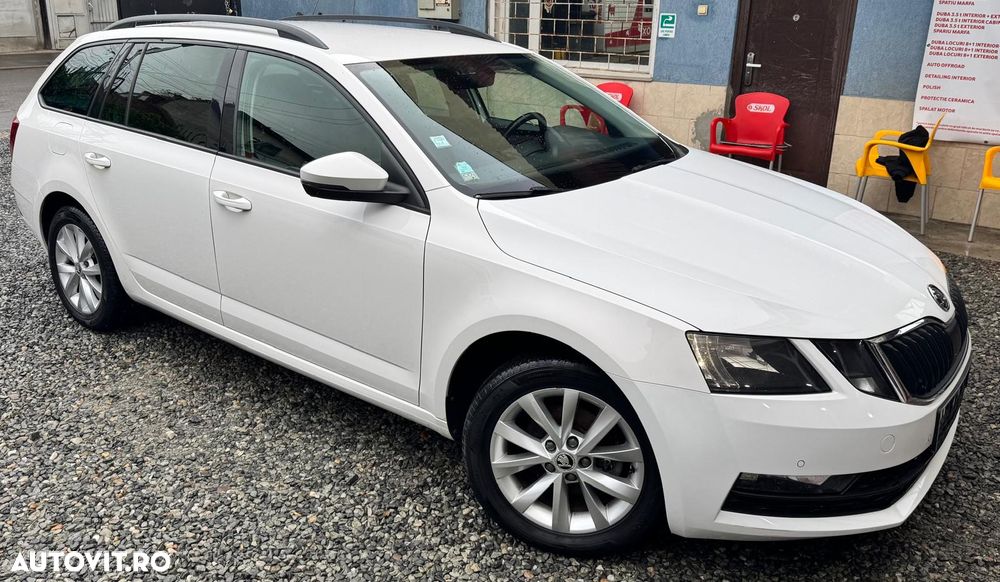 Skoda Octavia - 1
