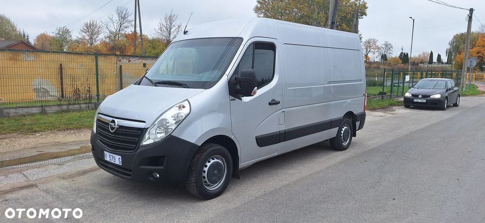 Opel Movano
